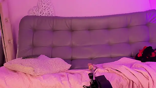 lily_rose1's Live XXX Chat