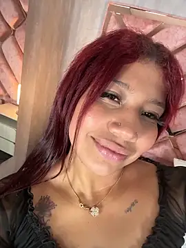 Cherry_Charlottee's Live XXX Chat