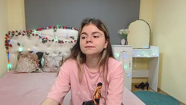 XXX chat uživo modela TinaRedly