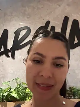 SofiaG_'s Live XXX Chat