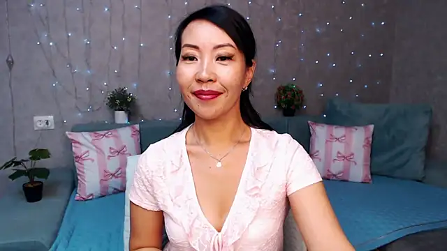 LiaPakのウェブカメラショー