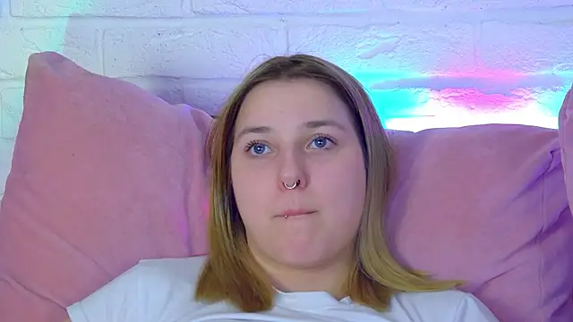 TinnaBurtonn Live XXX chat