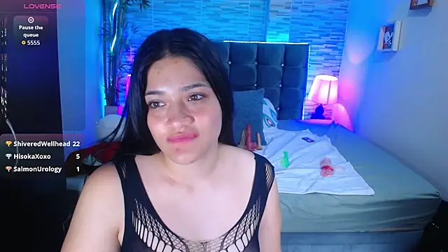 Valeri_hot22 Adlı Modelin Canlı XXX Sohbeti