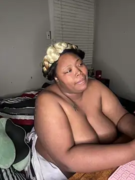 Chocolatebunnyxx96's Webcam Show