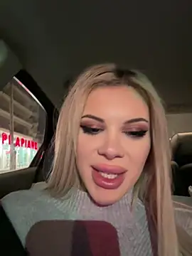 Онлайн чат XXX AlyssaFoxx_