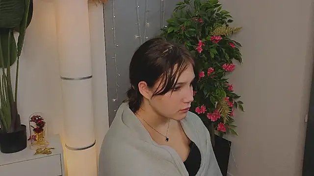 Pertunjukan Kamera Web EnidRitzel