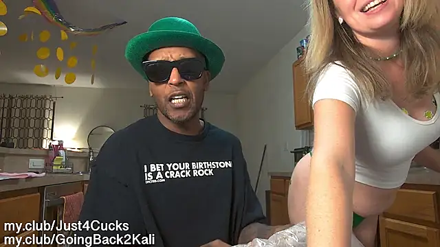 boomboomr00m Webcam-Show