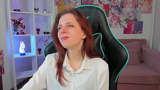 FreyaVey: онлайн-секс-чат