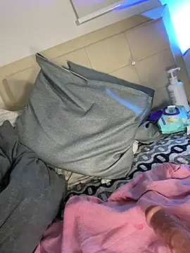 Lizzy_R Chat XXX in diretta