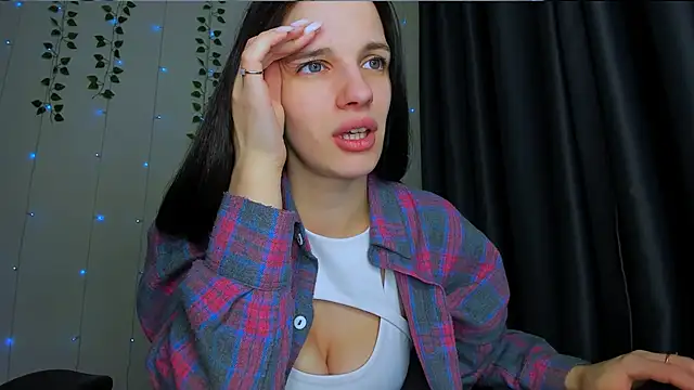 KarlaSim Chat XXX in diretta