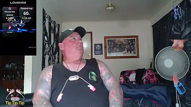 KINKYBLUEYES69 webkamerás műsora