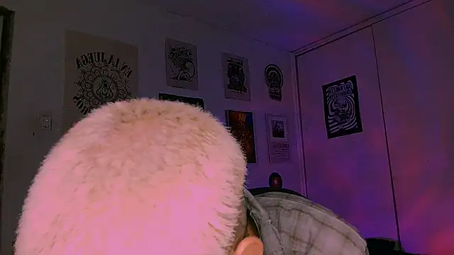 Živý XXX chat alex_one888