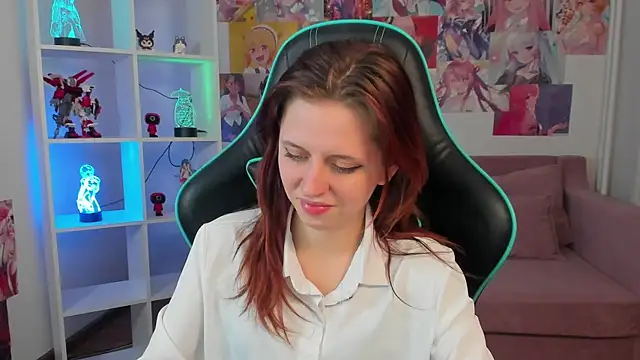 Chatroom XXX en direct de FreyaVey