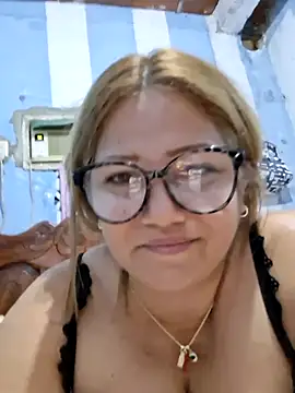 Carlotaazul 现场XXX聊天