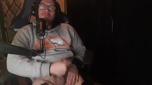 chicostick413's Live XXX Chat