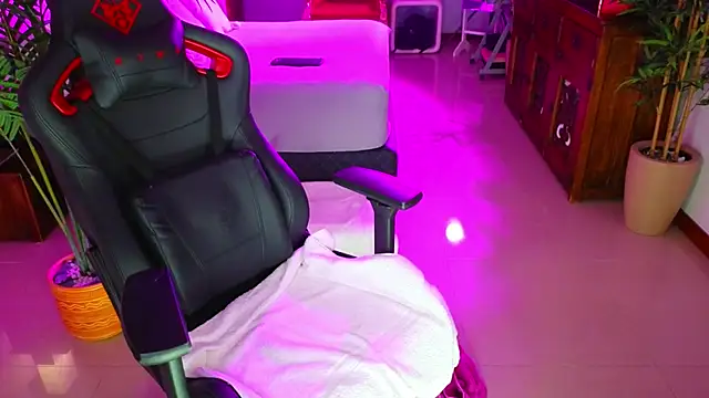 ambarEvansのライブXXXチャット