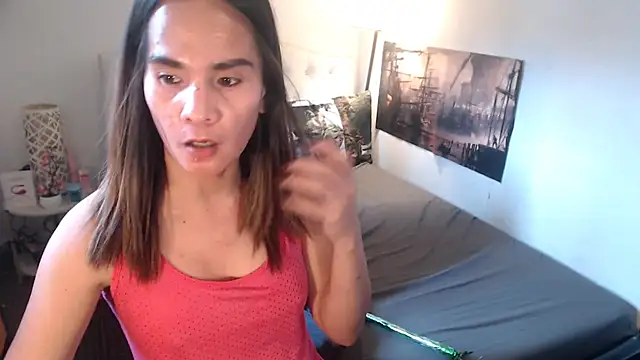 NinaDOM4CUM Adlı Modelin Canlı XXX Sohbeti