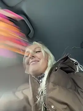 แชท XXX สดของ MerlinDave