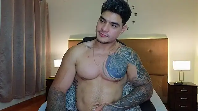 Czat XXX na żywo – Steven_Velez