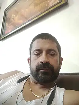 XxX_KING30's Live XXX Chat