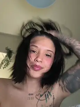 LorenRosse 即時 XXX 聊天