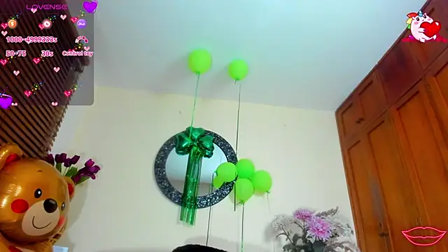 NicoleSantana's Live XXX Chat