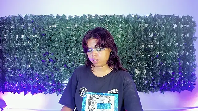 SabinaMerchetti's Live XXX Chat