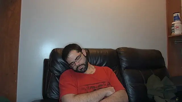 Zander823 即時 XXX 聊天