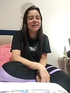 karlagiraldo198 Live XXX Chat