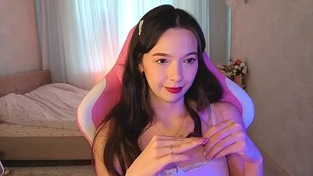 yuna_sunshy Live XXX Chat