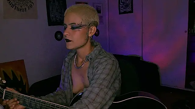 Czat XXX na żywo – alex_one888