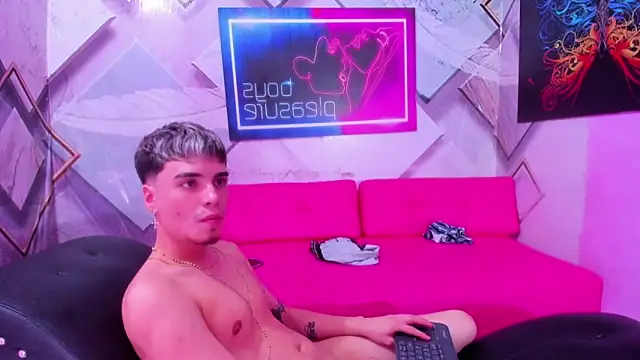 rhabena_boysex Chat XXX live