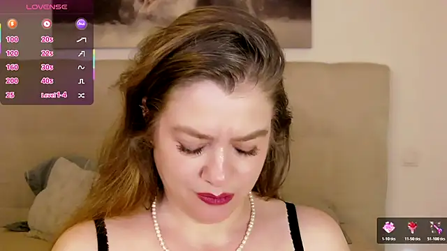 Czat XXX na żywo – PetersEmily