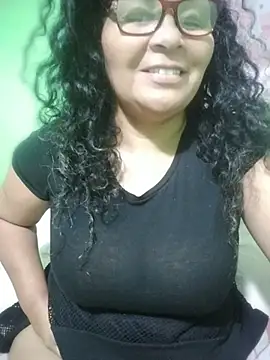 Amarantha25 Adlı Modelin Canlı XXX Sohbeti