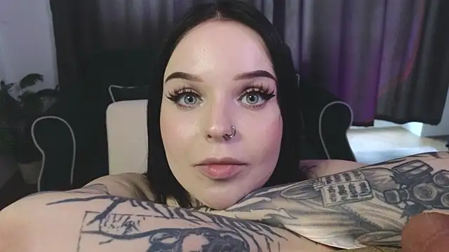 ATOMIC-KETCHUP Live XXX Chat