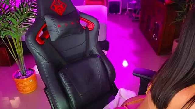 ambarEvans Chat XXX in diretta