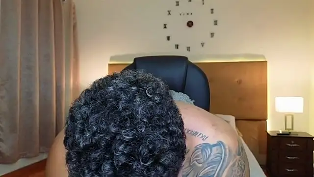 Chatroom XXX en direct de Steven_Velez