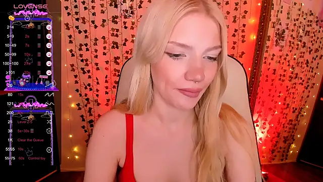 AnyaTaylor_ লাইভ XXX চ্যাট