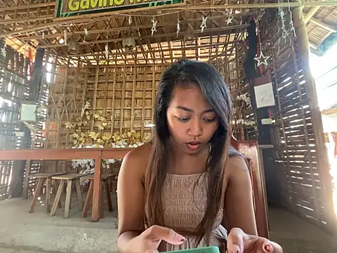 Chatroom XXX en direct de Juliet_official_pro