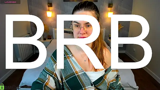 zoe_j0y élő XXX-chatje