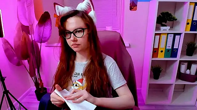 XXX chat uživo modela CarolGiggly