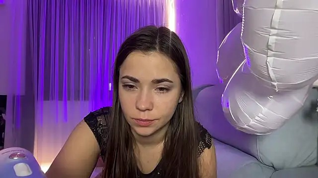 Mika_Miller 现场XXX聊天