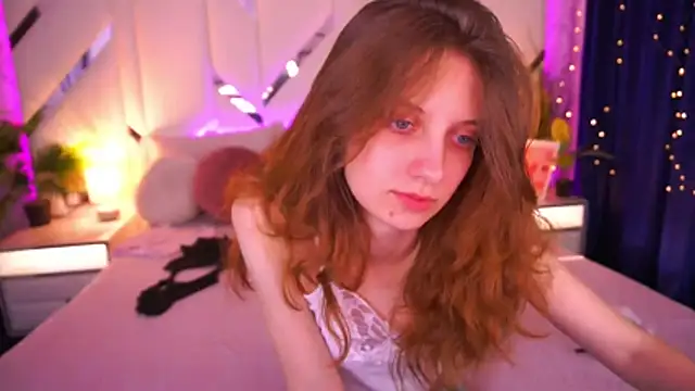 Chat XXX ao vivo de CuteeFoxy