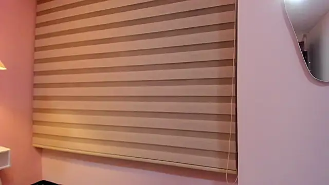 Czat XXX na żywo – Angelie_Rosebrm