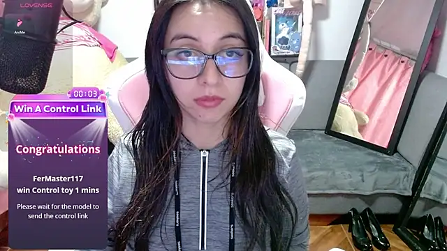 Maggie_Fox3: απευθείας συνομιλία ΧΧΧ