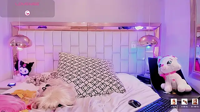 Palmer-Foster élő XXX-chatje