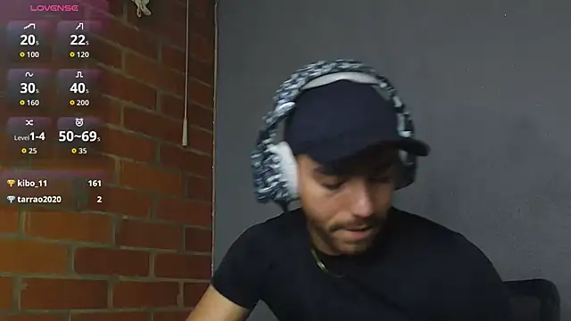 XXX chat uživo modela Leandro_valenzuela