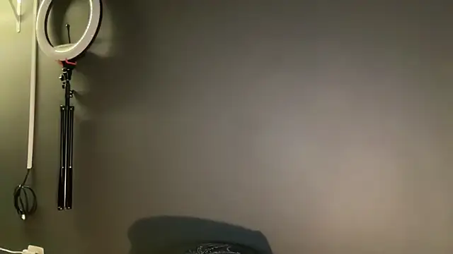 XXX chat uživo modela ZeusDelicious