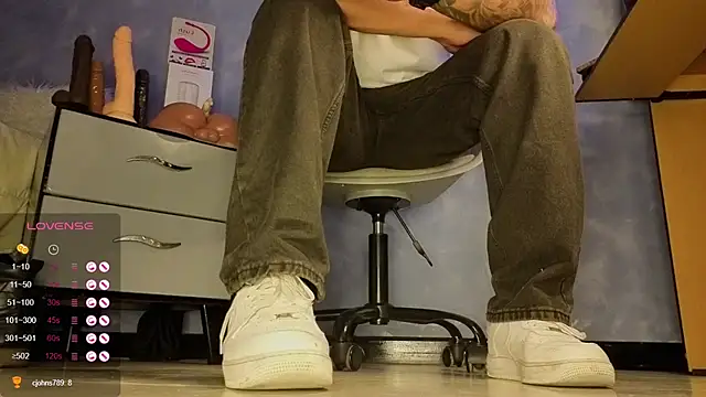 TomLover_12's Live XXX Chat