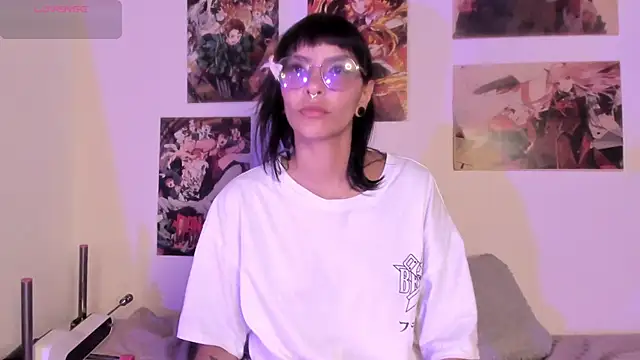 Luna-Chann élő XXX-chatje